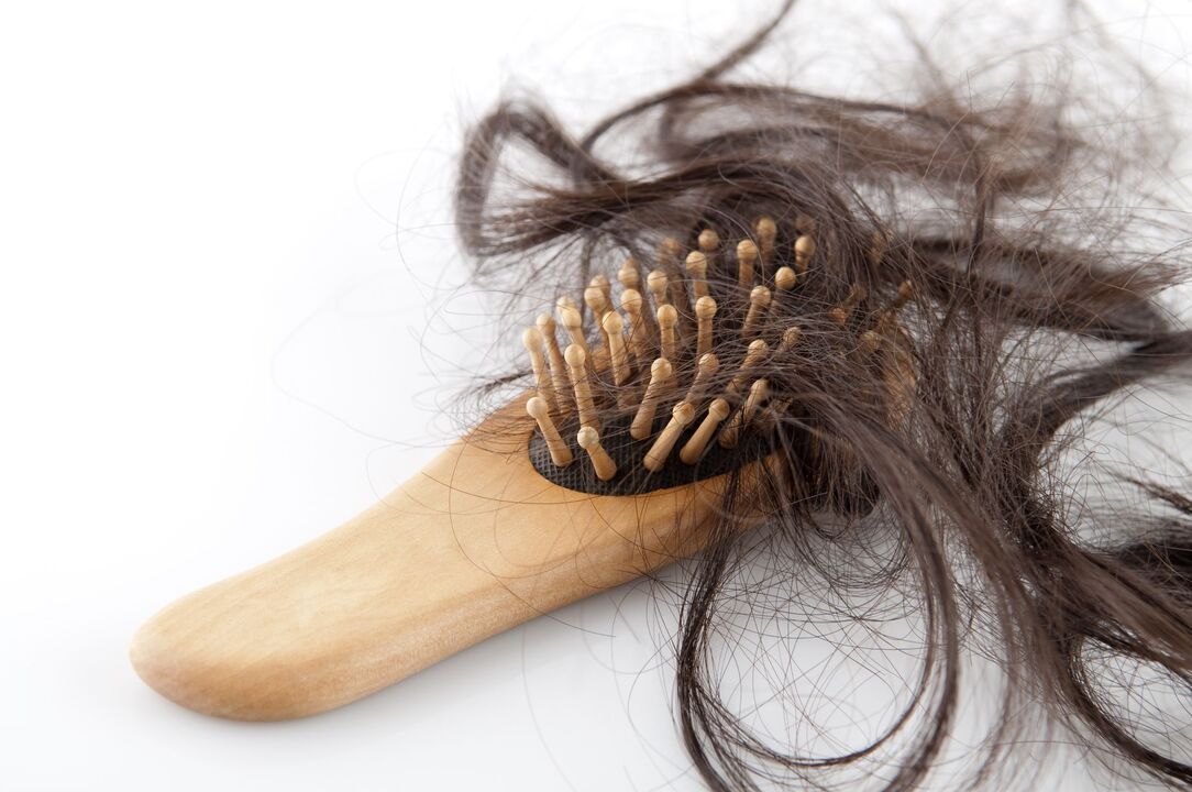 Miré el cabello y el tratamiento con un spray zxcvbnmqwert