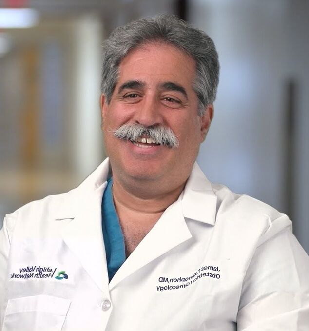 Médico Tricólogo Luis Palomino